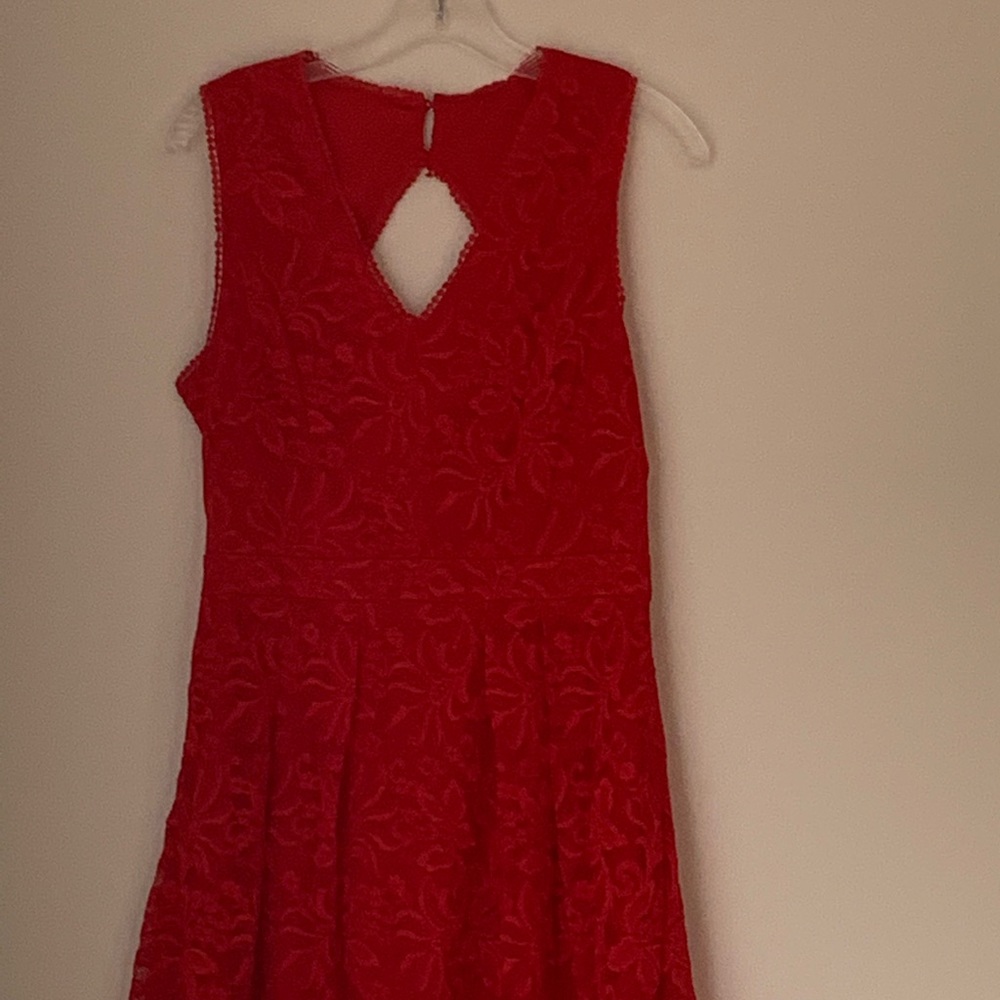 Lace dress